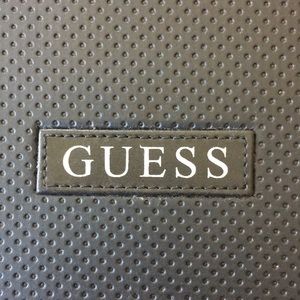 Guess Mens Leather Wallet